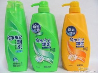 潘婷洗發(fā)水低價批發(fā)指南 節(jié)日日用品禮品批發(fā)廠家的明智選擇